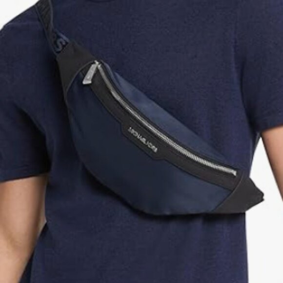 NWT* Michael Kors Navy and Black unisex waist Bag - Picture 4 of 4